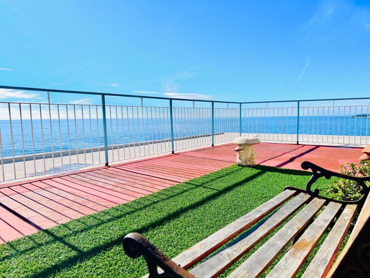 Suite Sunset 7 - Fronte Mare サンレモ エクステリア 写真