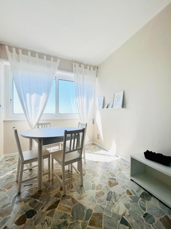 Suite Sunset 7 - Fronte Mare サンレモ エクステリア 写真